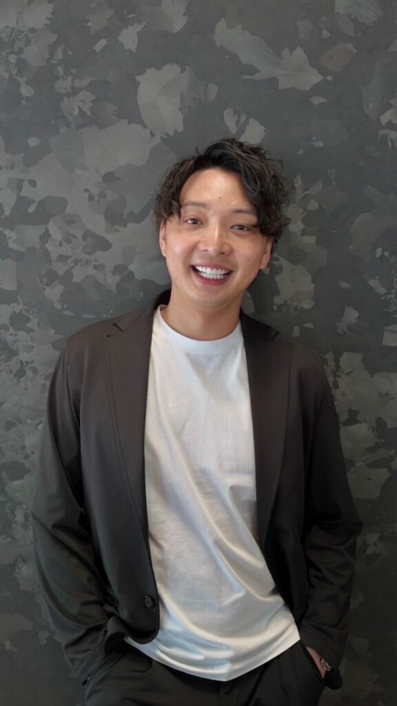 株式会社クロスピリナ 代表取締役社長 CEO 秀島 智仁